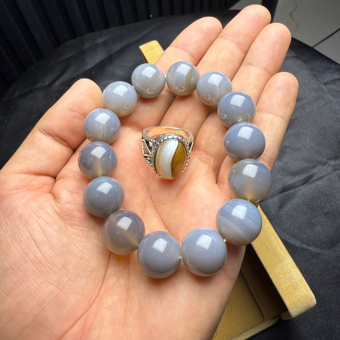 Fogy Aqeeq Bracelet with Sulamani Aqeeq Ring – Elegant Stone Set