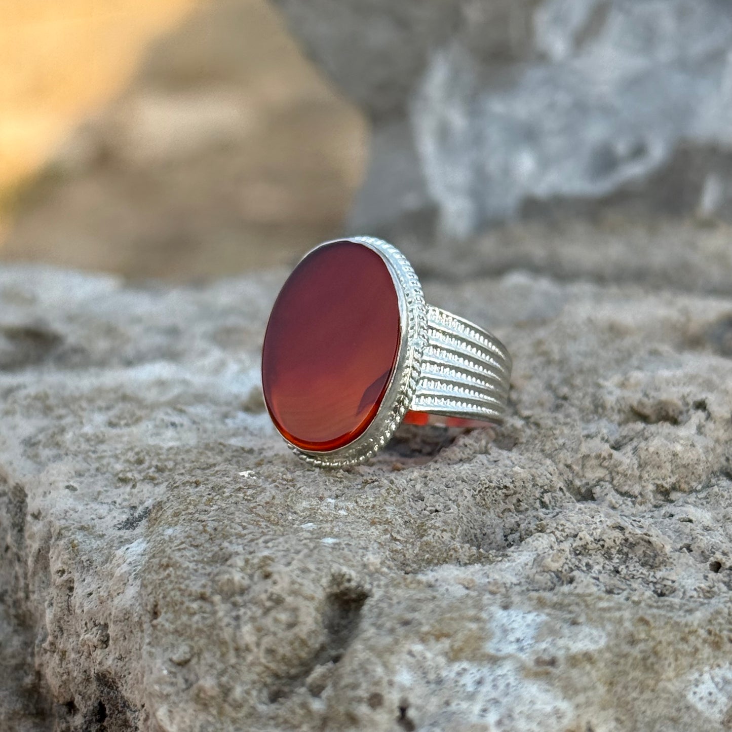 Special Combo — Yamni Aqeeq Ring + 5 Top-Selling Attar Perfume Kit | Free Home Delivery