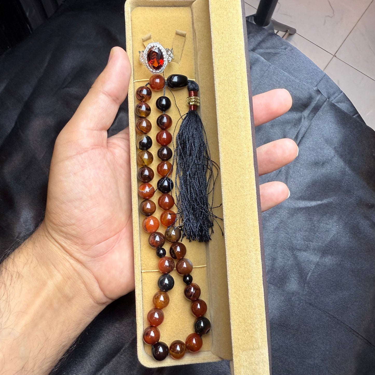 Red Zircon Stone Ring with Yammni Aqeeq Tasbih – Exclusive Stone Deal