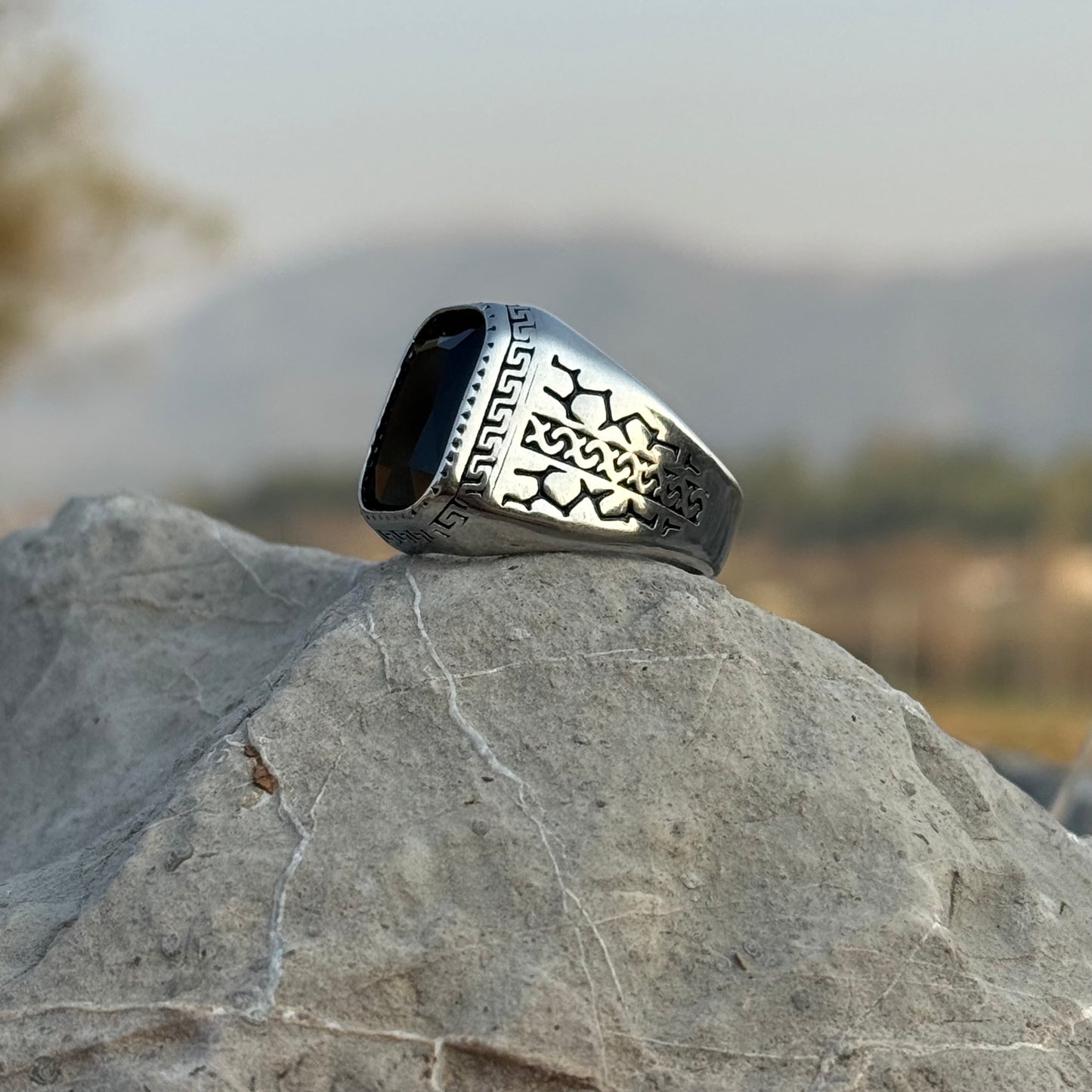 Special Combo Offer — Black Aqeeq Turkish Ring + 5 Premium Perfume Kit | Top-Selling Fragrances | Free Home Delivery