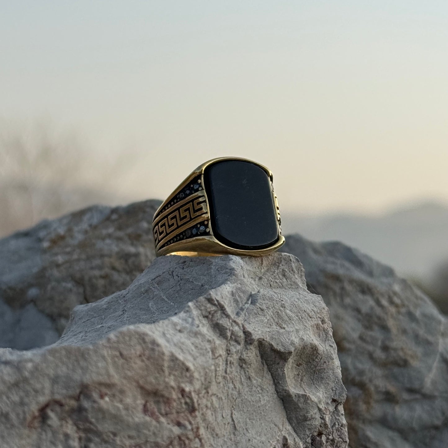 Special Combo Offer — Black Aqeeq Turkish Ring + 5 Premium Perfume Kit | Top-Selling Fragrances | Free Home Delivery