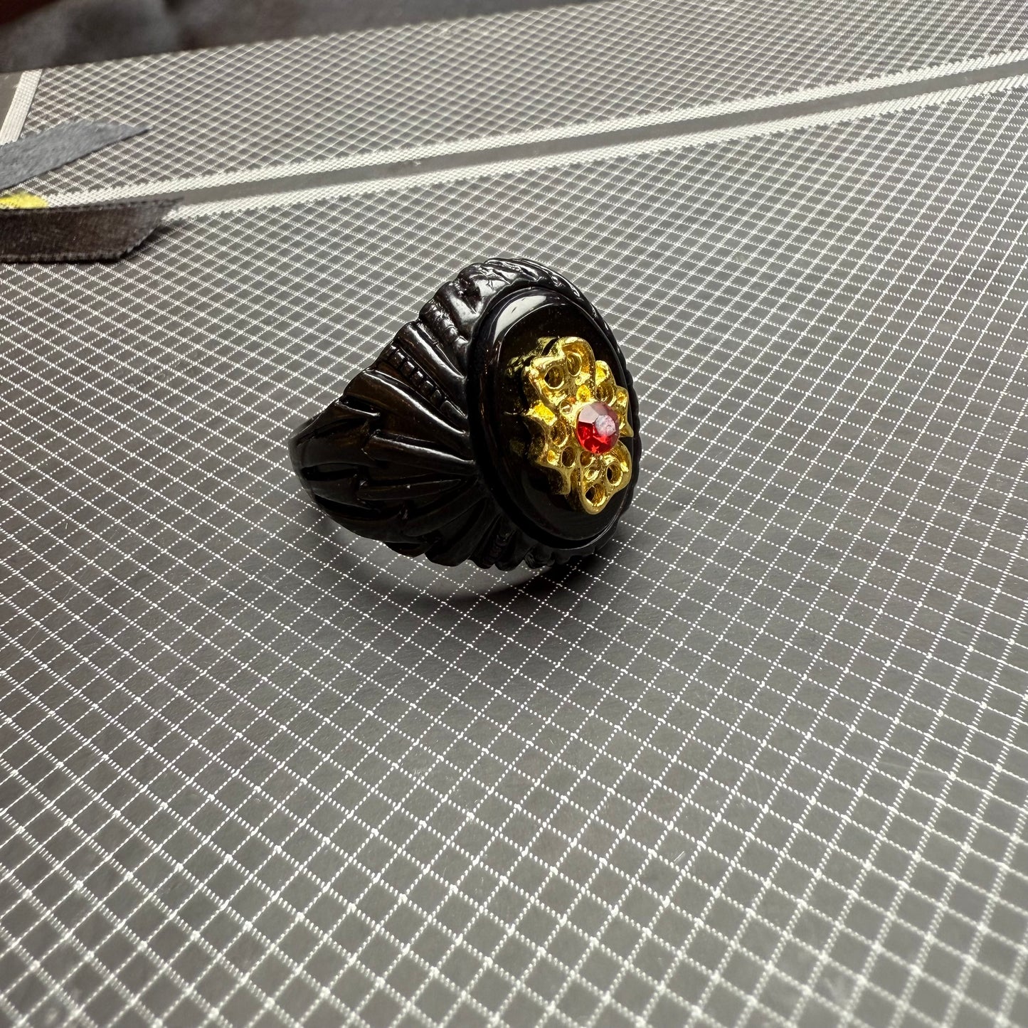 Beautiful Stunning Zircon Stone Ring – Order Now with Free Home Delivery