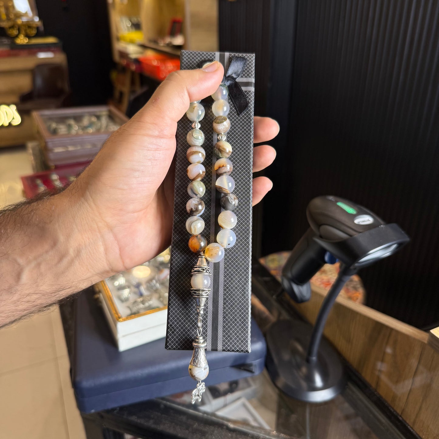 Shejri Aqeeq Tasbih with Gift Box Packing – Premium Quality in Reasonable Price