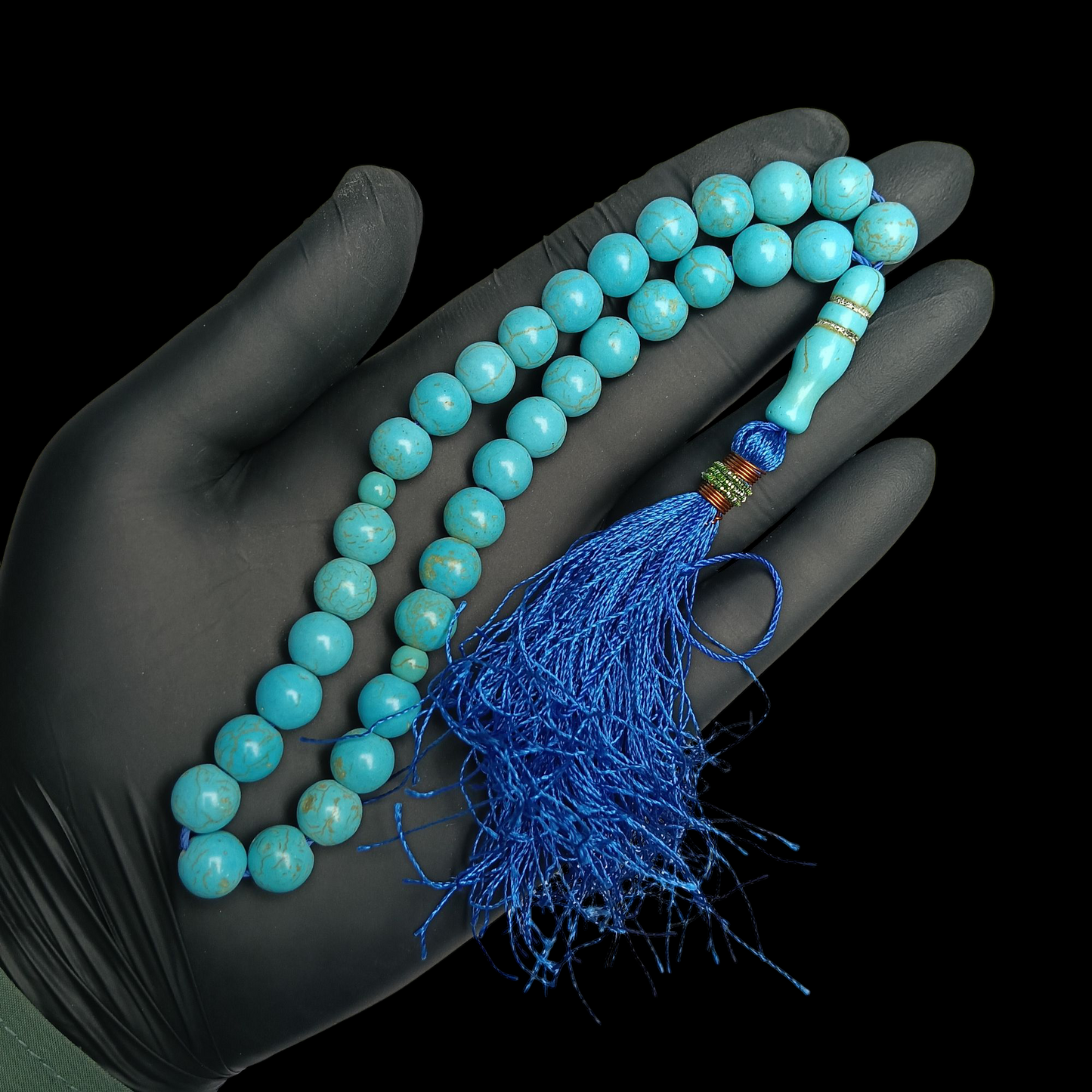 اعلیٰ معیار کی فیروزی تسبیح – 33 دانوں پر مشتمل قدرتی فیروزی پتھر کی اسلامی تسبیح