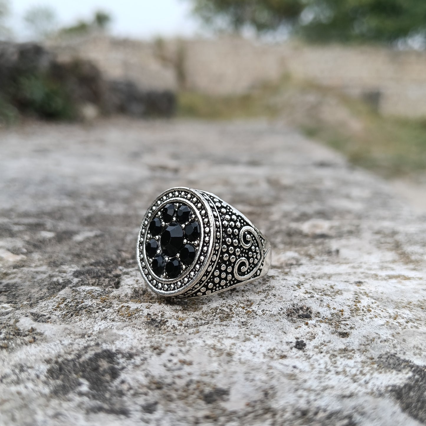 Beautiful Zircon stone ring– Order Now with Free Home Delivery