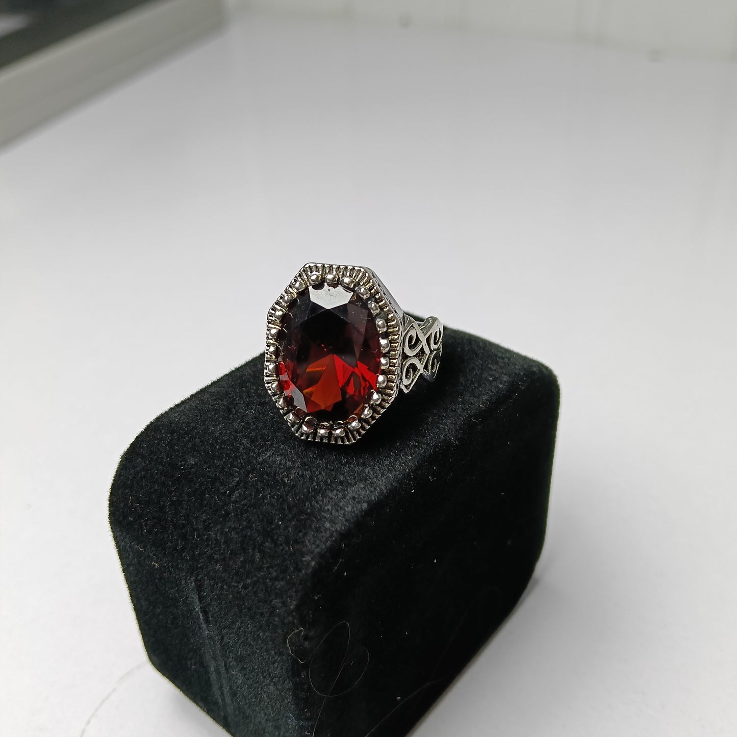 Elegant Ruby clone Ring – Order Now with Free Home Delivery