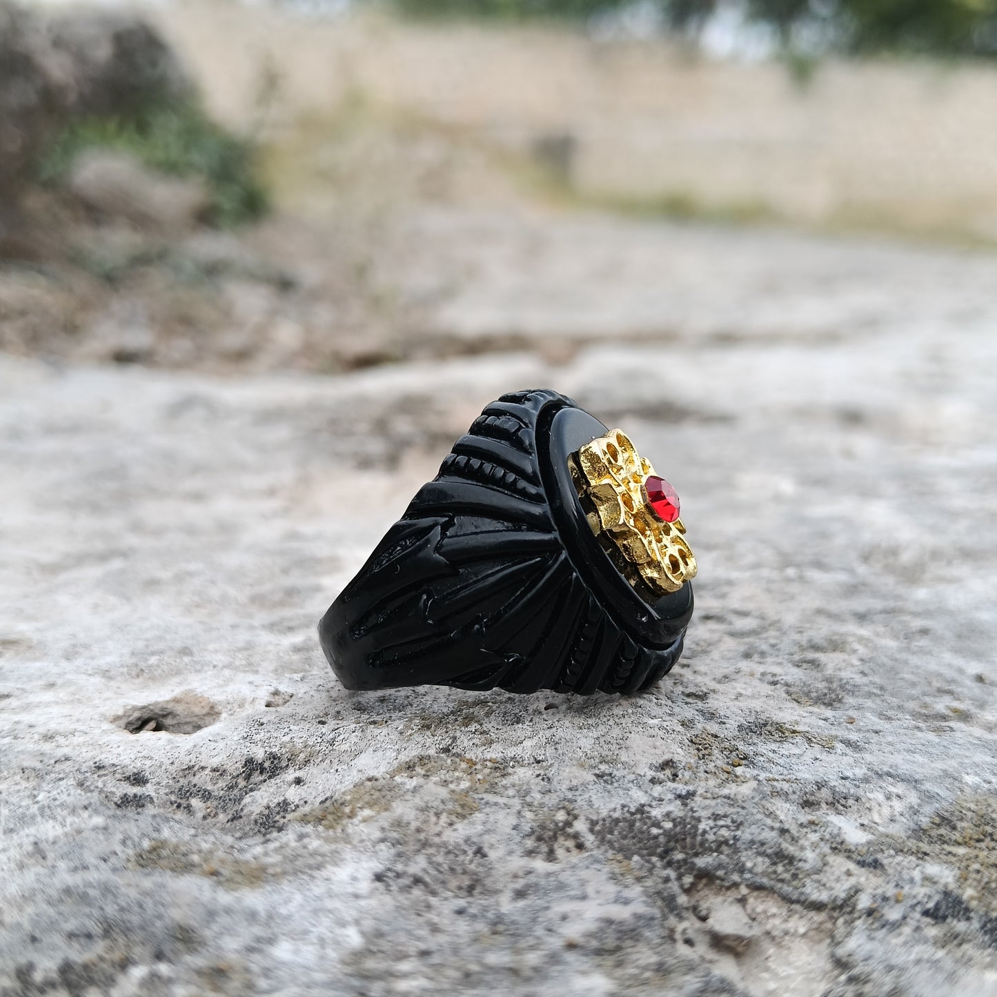 Beautiful Stunning Zircon Stone Ring – Order Now with Free Home Delivery