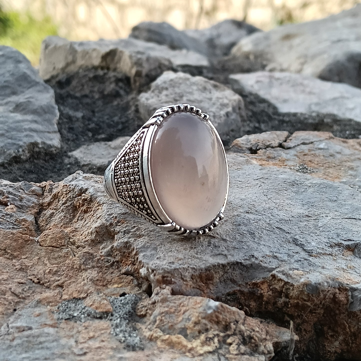 Elegant Dur Najaf Stone Ring